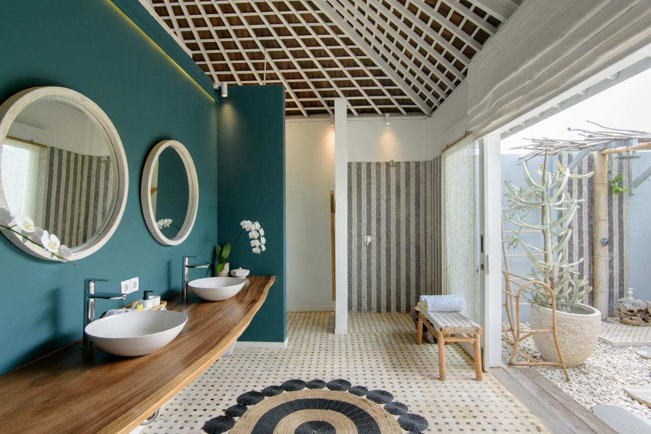Driftwood Villas Lembongan Экстерьер фото