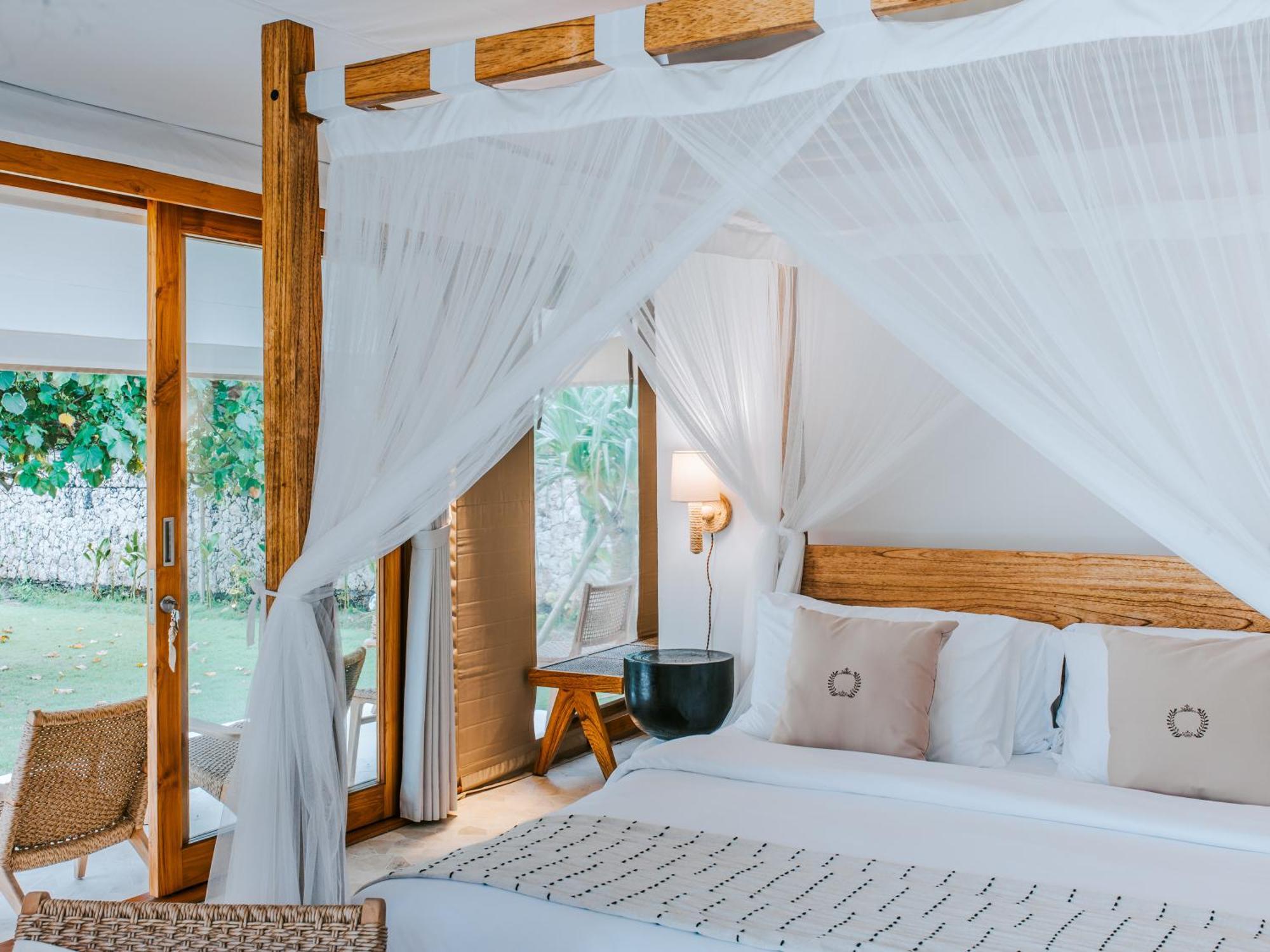 Driftwood Villas Lembongan Экстерьер фото
